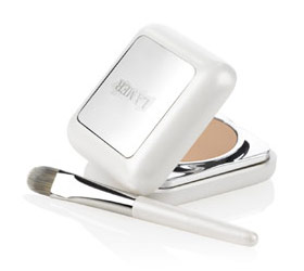 La Mer treatment concealer; Photo courtesy of LaMer.com