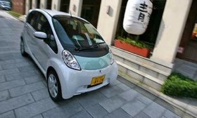 The Mitsubishi i-MiEV. (Photo by Dino Dalle Carbonare, via AutoWeek.)