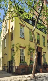 The Brooklyn mansion where author Truman Capote once lived is on the market for $18 million. (© VHT)